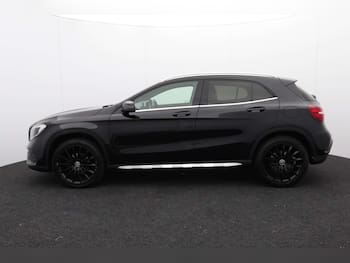 Used Mercedes-Benz GLA 2019 for sale - 79773182: Photo