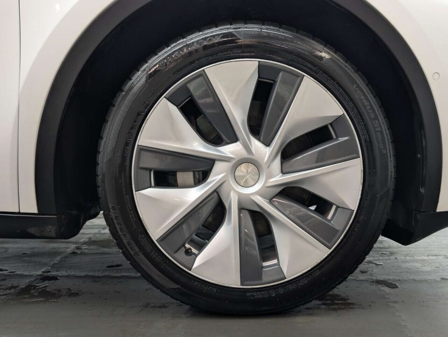 Used Tesla Model Y 2022 for sale - 77714790: Photo 10