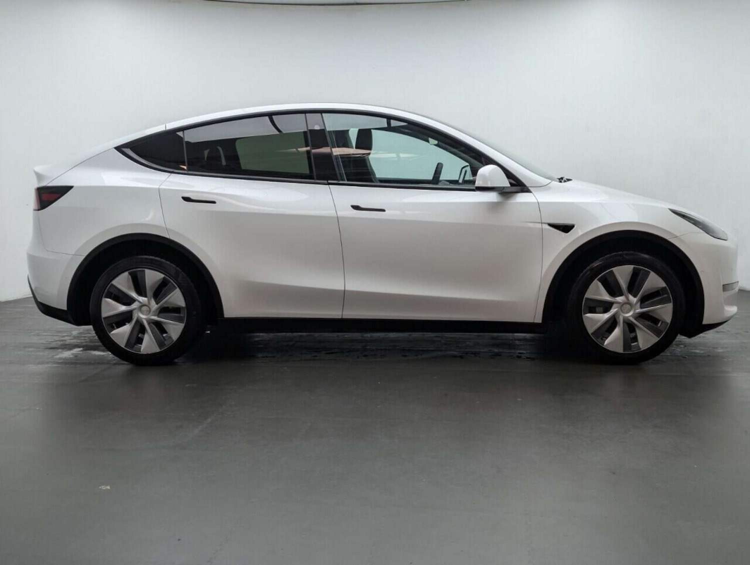 Used Tesla Model Y 2022 for sale - 77714790: Photo 9