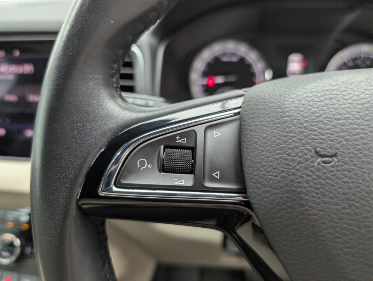 Used Skoda Karoq 2018 for sale - 77131819: Photo 20