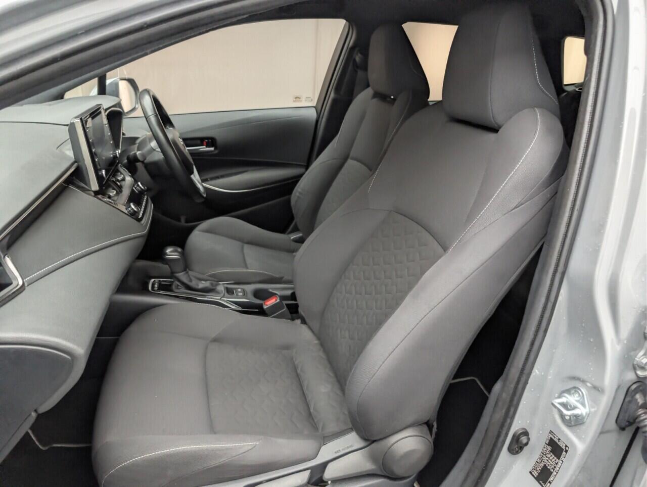 Used Toyota Corolla 2020 for sale - 76658836: Photo 28