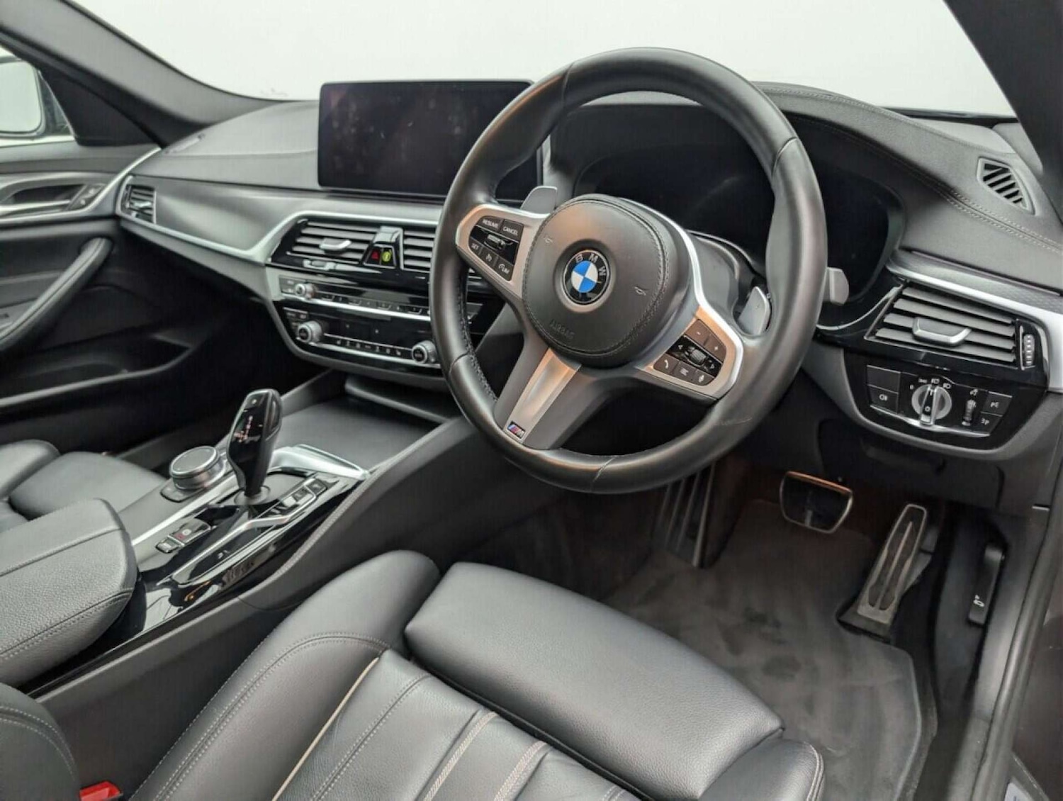 Used BMW 5 Series 2022 for sale - 77714069: Photo 11