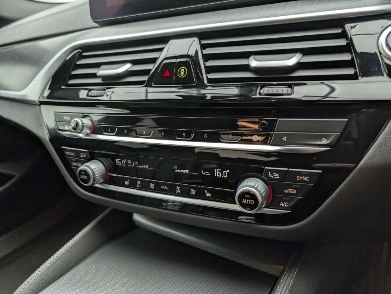 Used BMW 5 Series 2022 for sale - 77714069: Photo 14