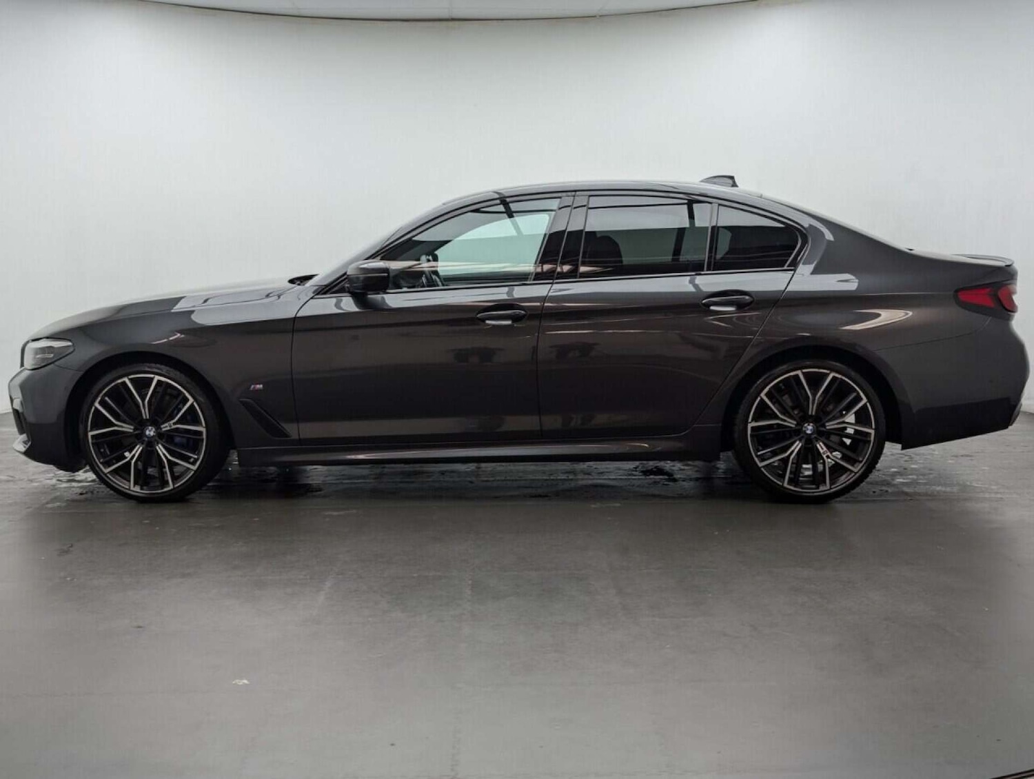 Used BMW 5 Series 2022 for sale - 77714069: Photo 5