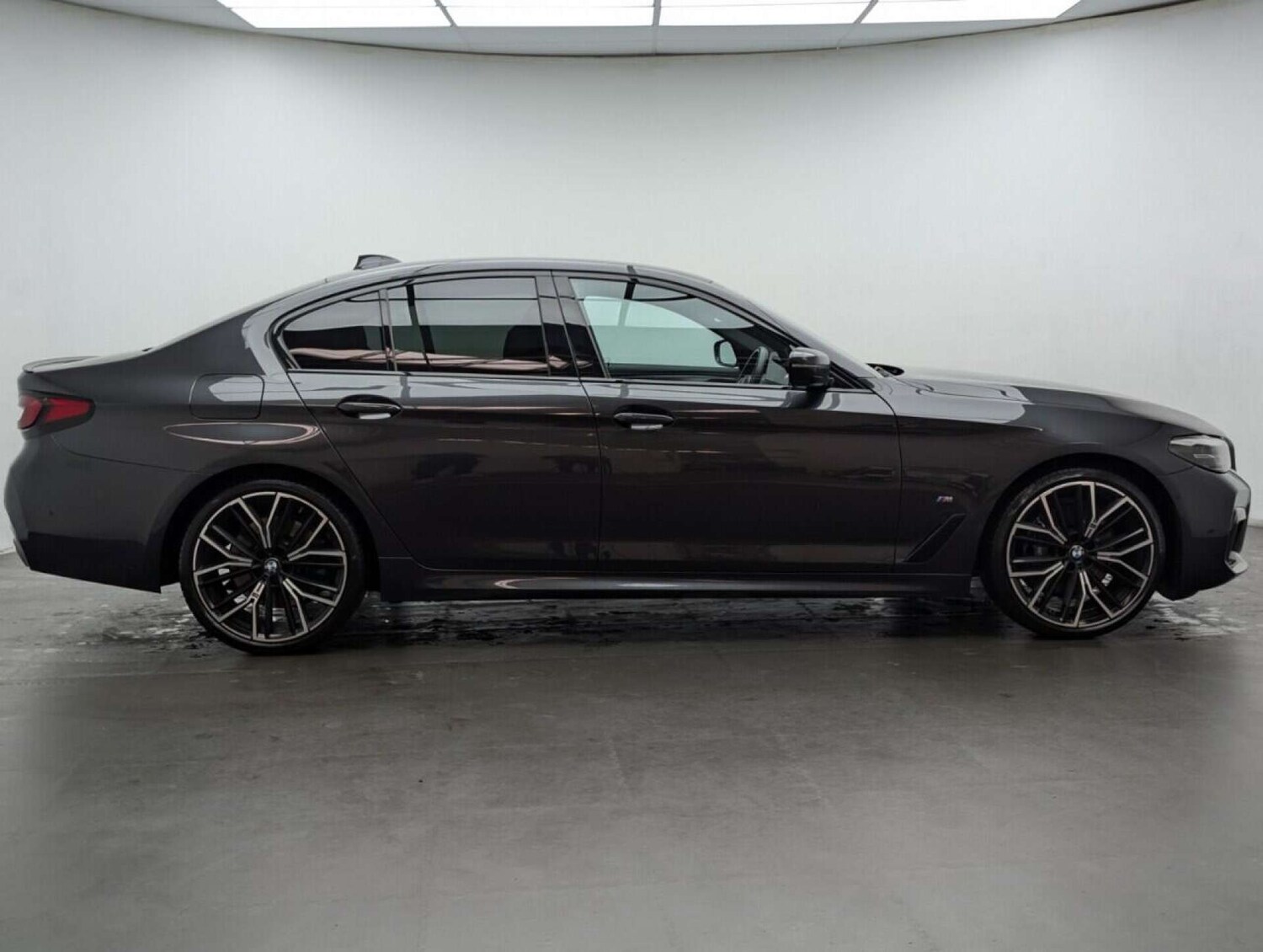 Used BMW 5 Series 2022 for sale - 77714069: Photo 9