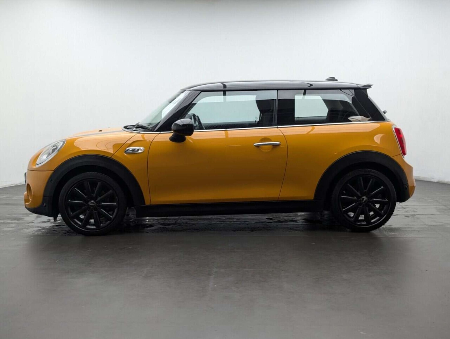 Used MINI Hatch 2017 for sale - 77891808: Photo 6