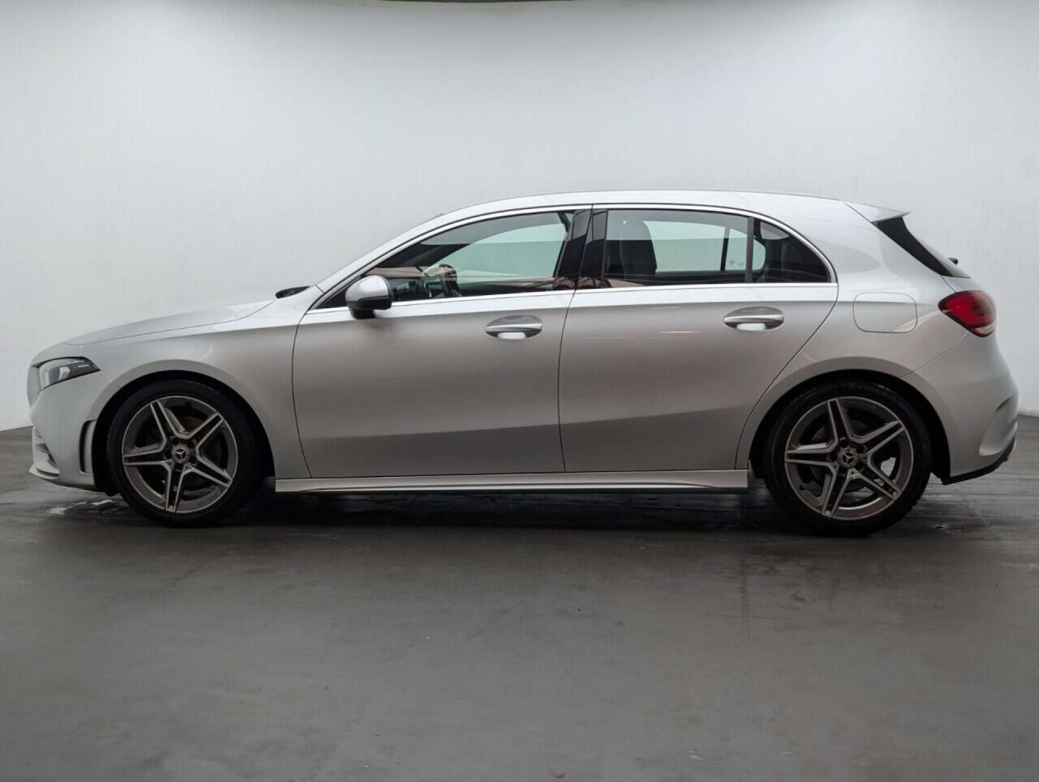 Used Mercedes-Benz A-Class 2019 for sale - 77713415: Photo 5