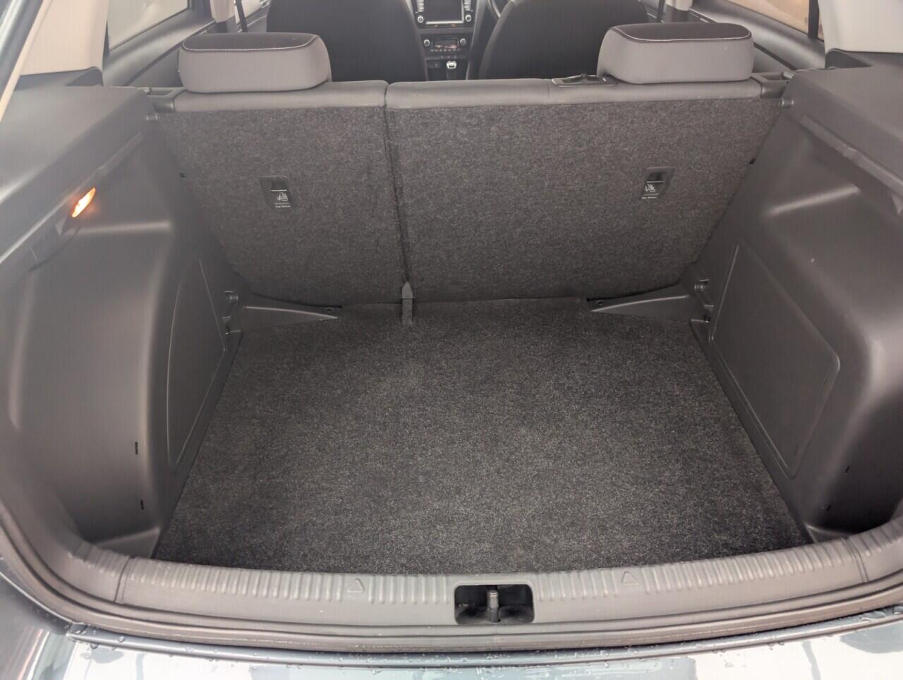 Used Skoda Rapid Spaceback 2017 for sale - 76424424: Photo 27