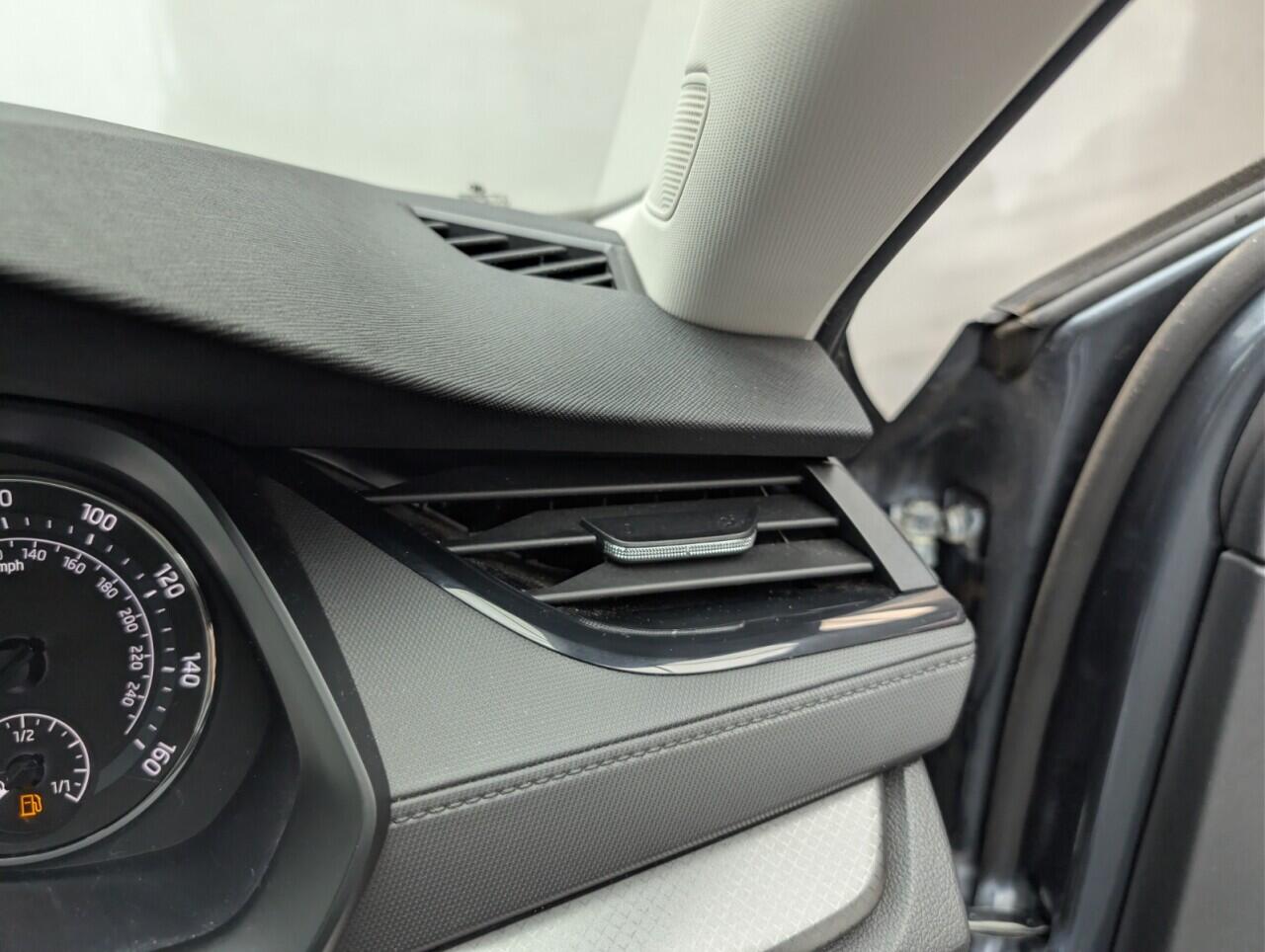 Used Skoda Octavia 2022 for sale - 77659099: Photo 18