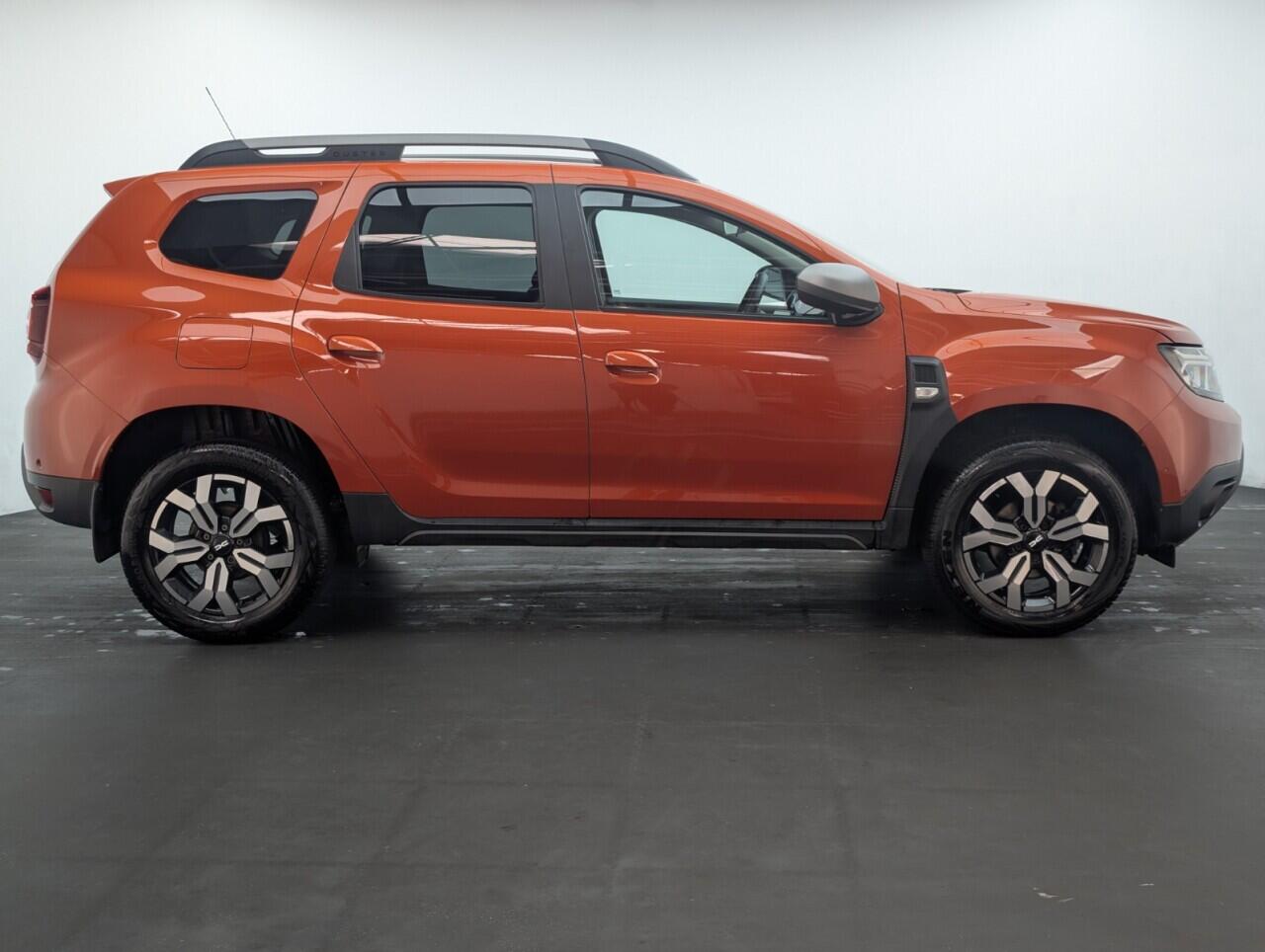 Used Dacia Duster 2023 for sale - 76422775: Photo 9