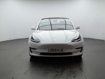 Used Tesla Model 3 2019 for sale - 77830749: Photo