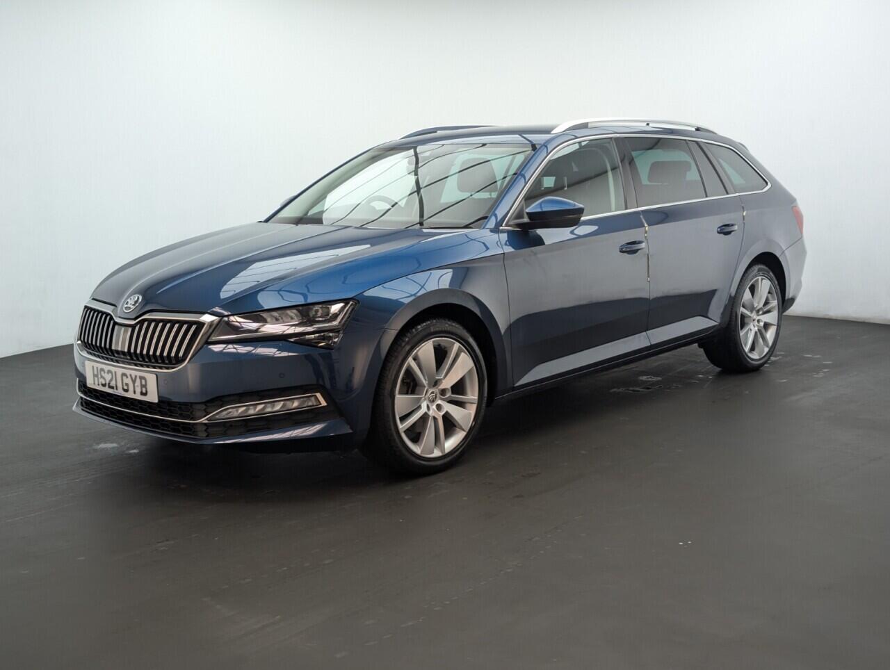 Used Skoda Superb 2021 for sale - 76425154: Photo 4