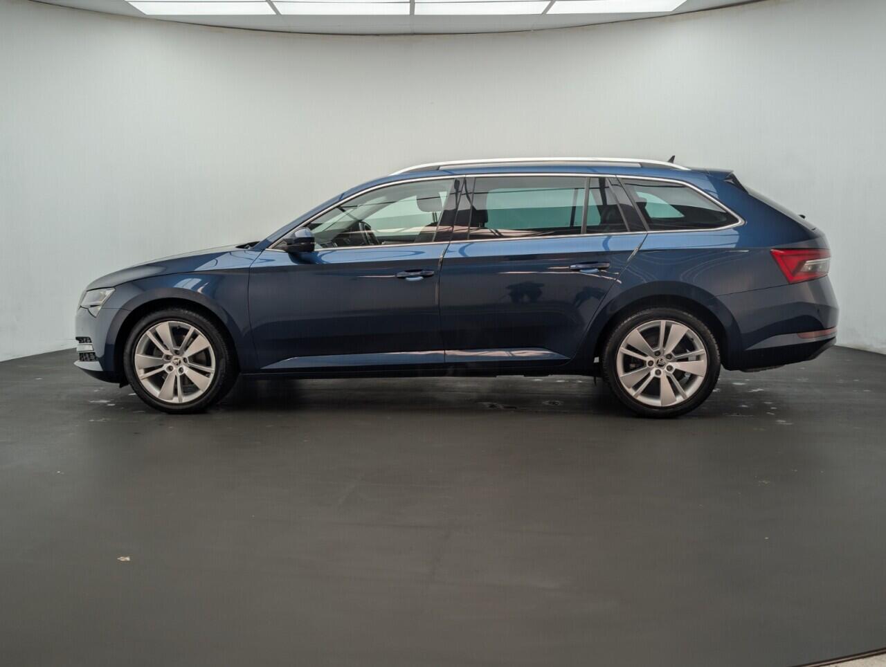 Used Skoda Superb 2021 for sale - 76425154: Photo 5