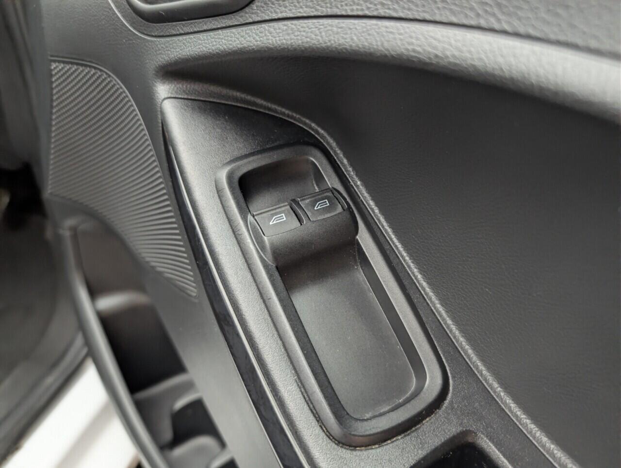 Used Ford Ka+ 2017 for sale - 76613115: Photo 20