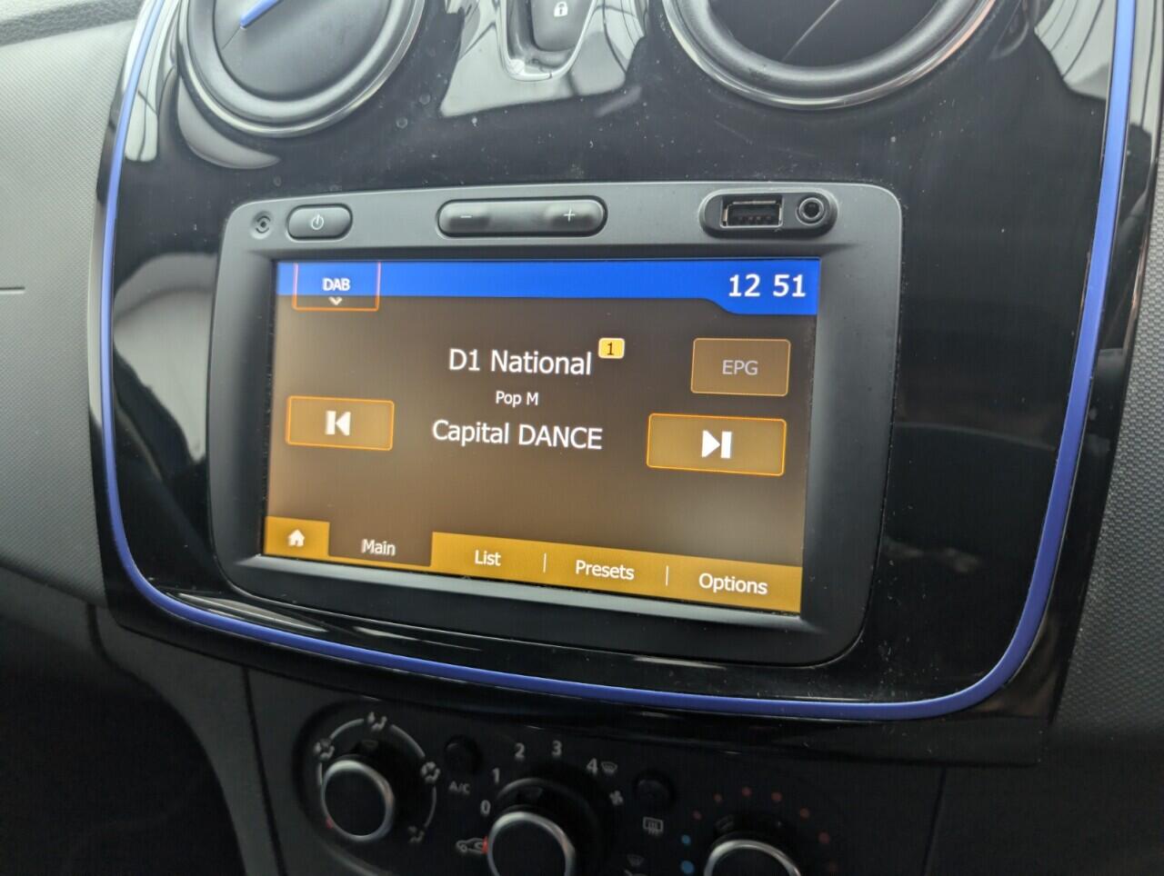 Used Dacia Sandero Stepway 2020 for sale - 76423793: Photo 13