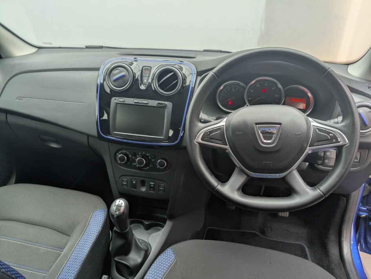 Used Dacia Sandero Stepway 2020 for sale - 76423793: Photo 25