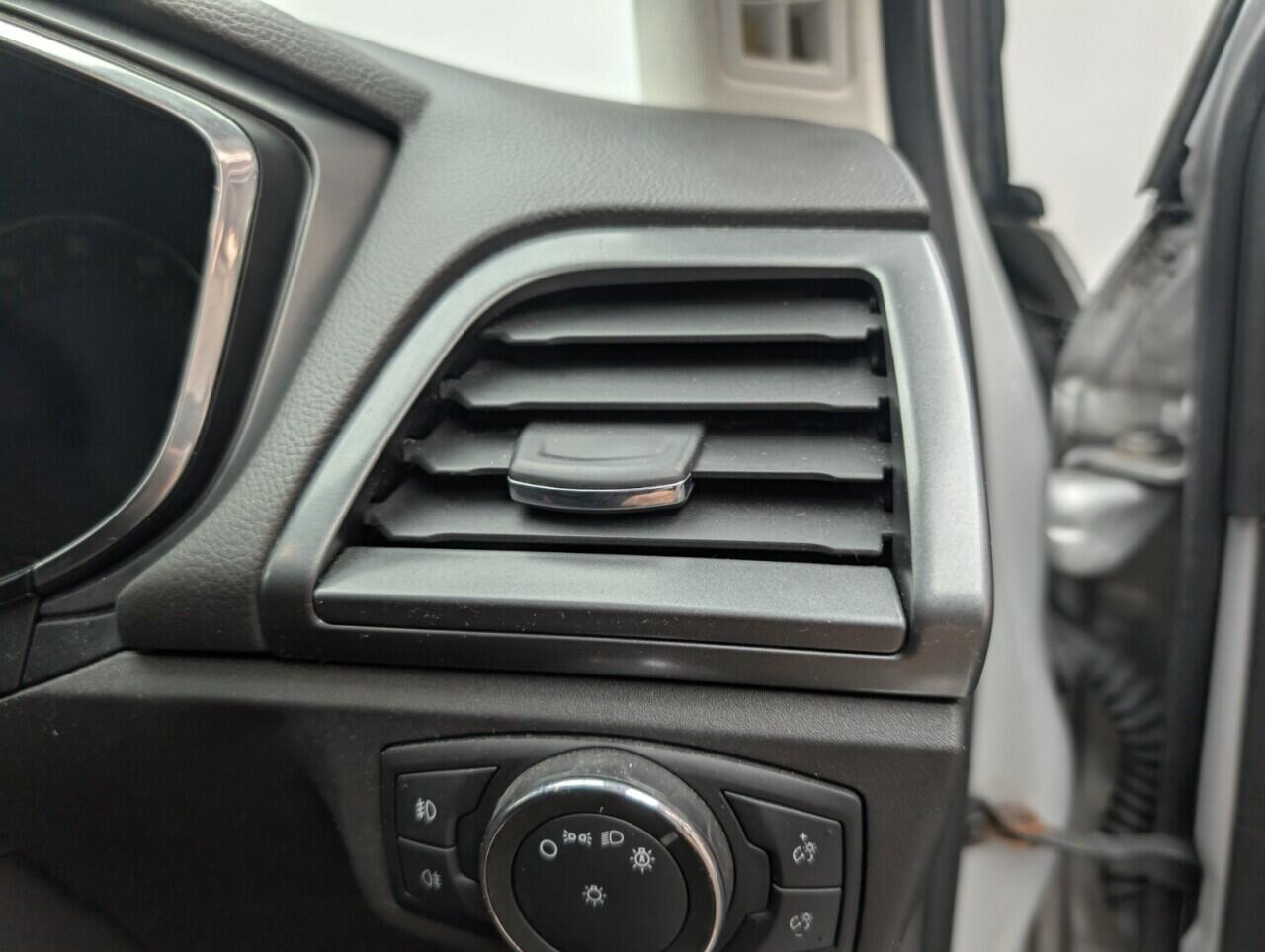 Used Ford Mondeo 2017 for sale - 76424520: Photo 21