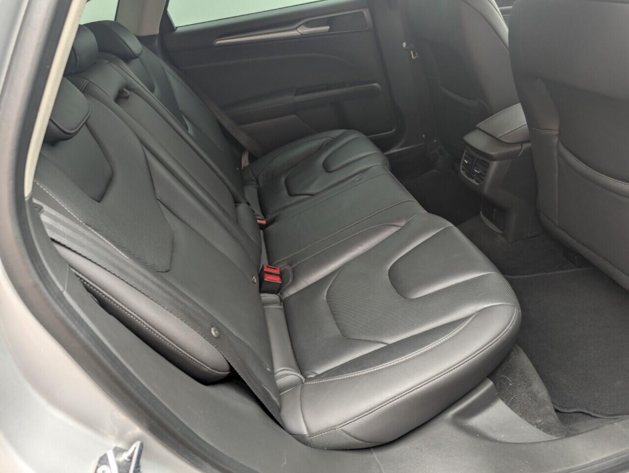 Used Ford Mondeo 2017 for sale - 76424520: Photo 26