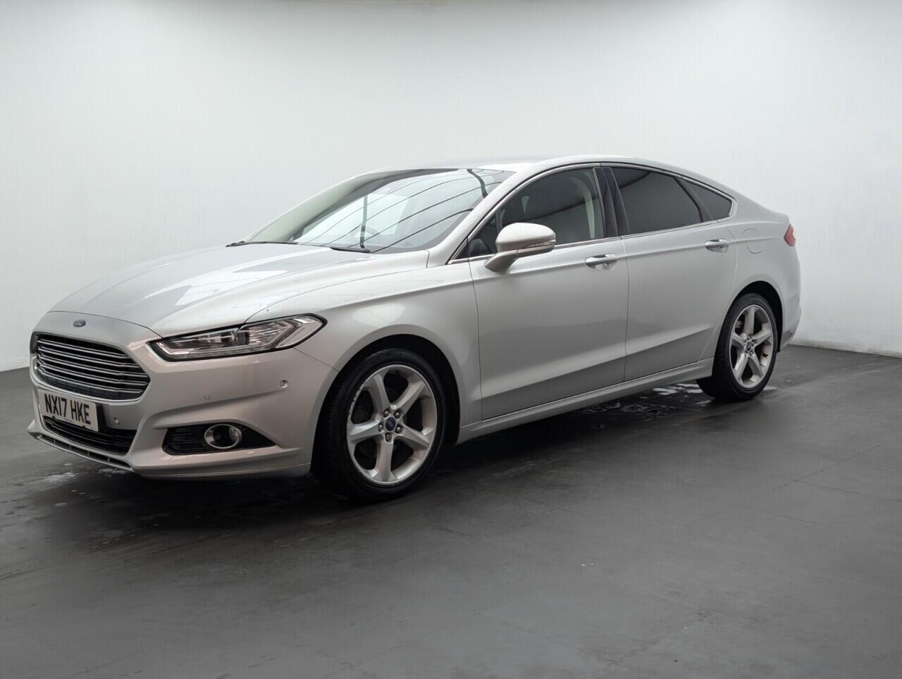 Used Ford Mondeo 2017 for sale - 76424520: Photo 4