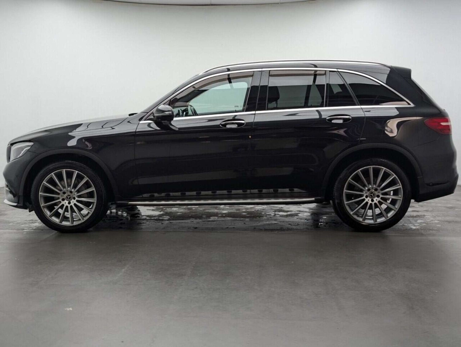 Used Mercedes-Benz GLC 2018 for sale - 77714455: Photo 17