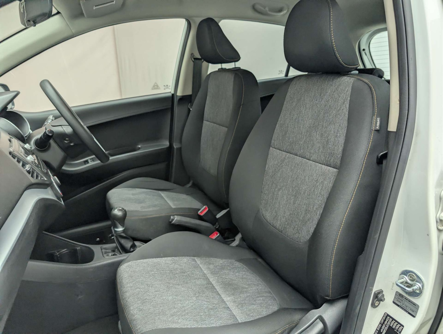 Used Kia Picanto 2016 for sale - 77845672: Photo 26