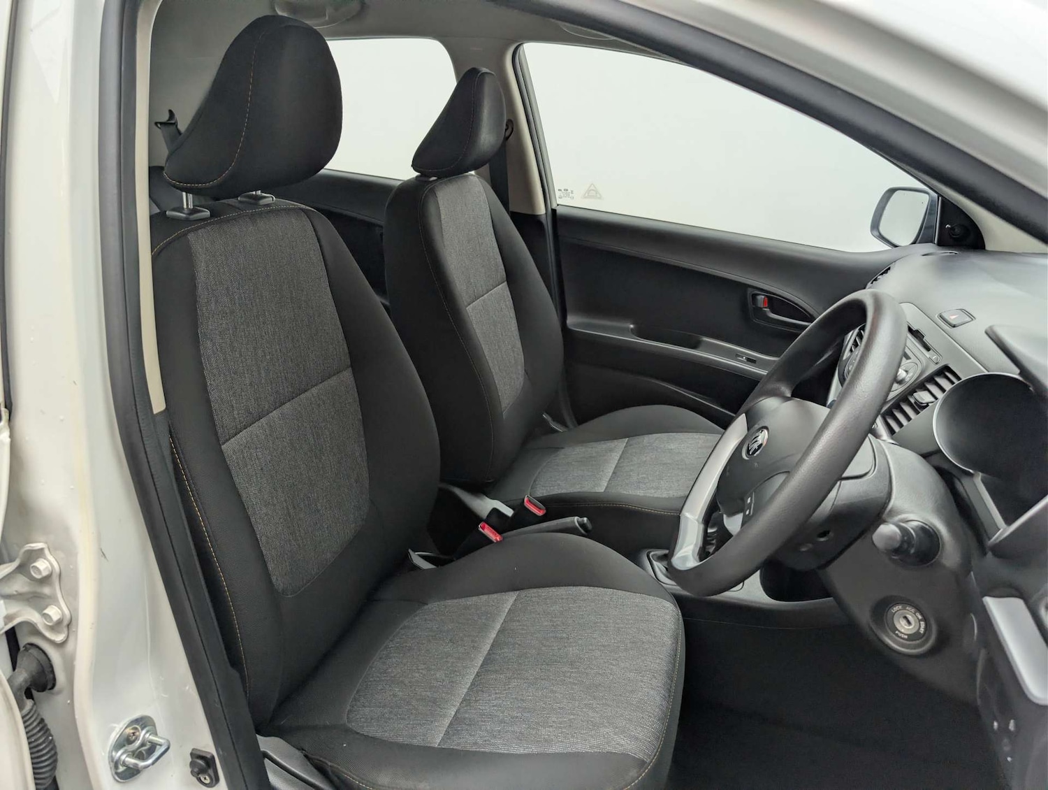 Used Kia Picanto 2016 for sale - 77845672: Photo 29