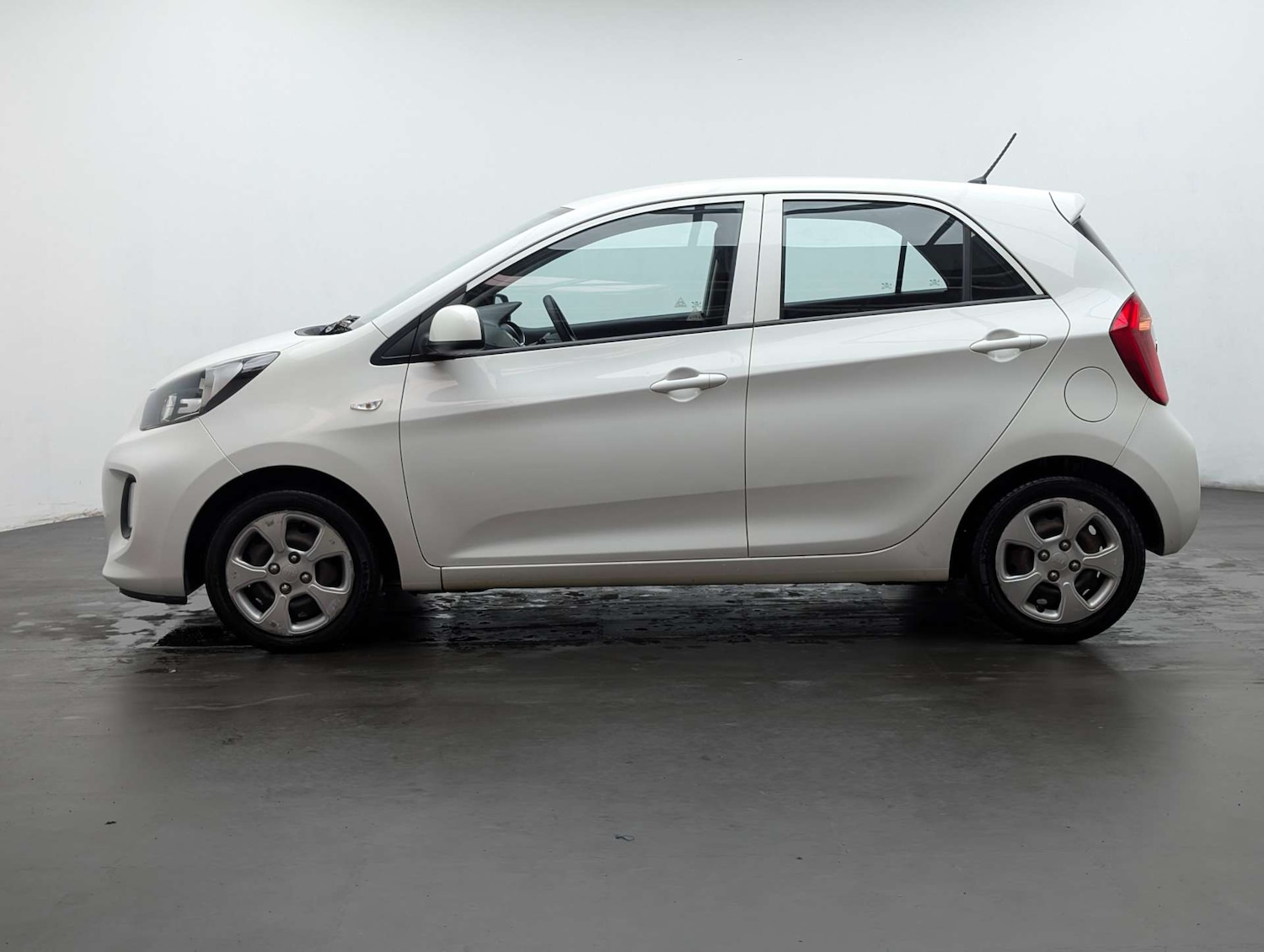 Used Kia Picanto 2016 for sale - 77845672: Photo 6