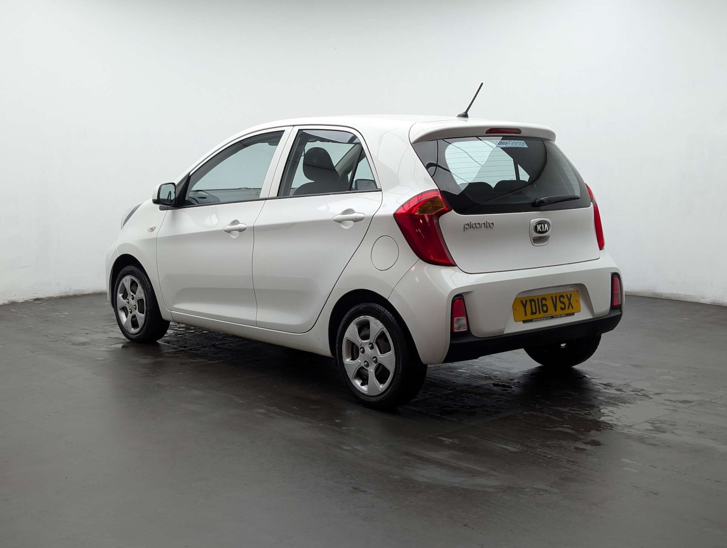 Used Kia Picanto 2016 for sale - 77845672: Photo 7
