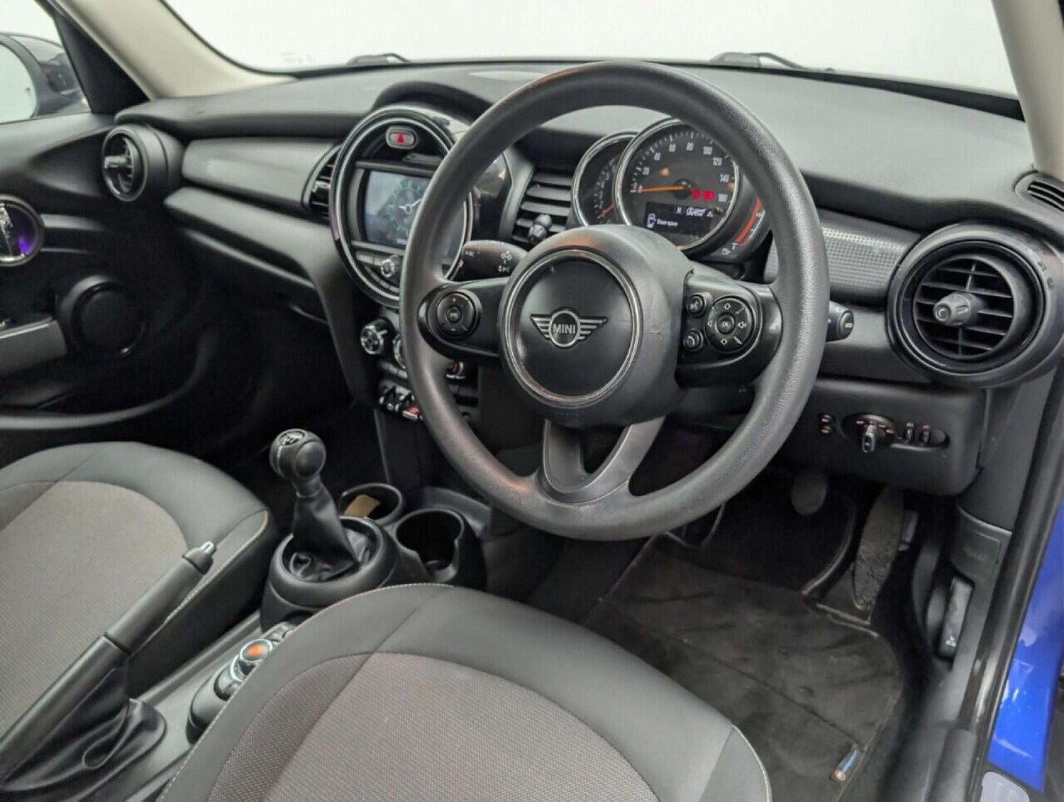 Used MINI Hatch 2019 for sale - 77714395: Photo 11