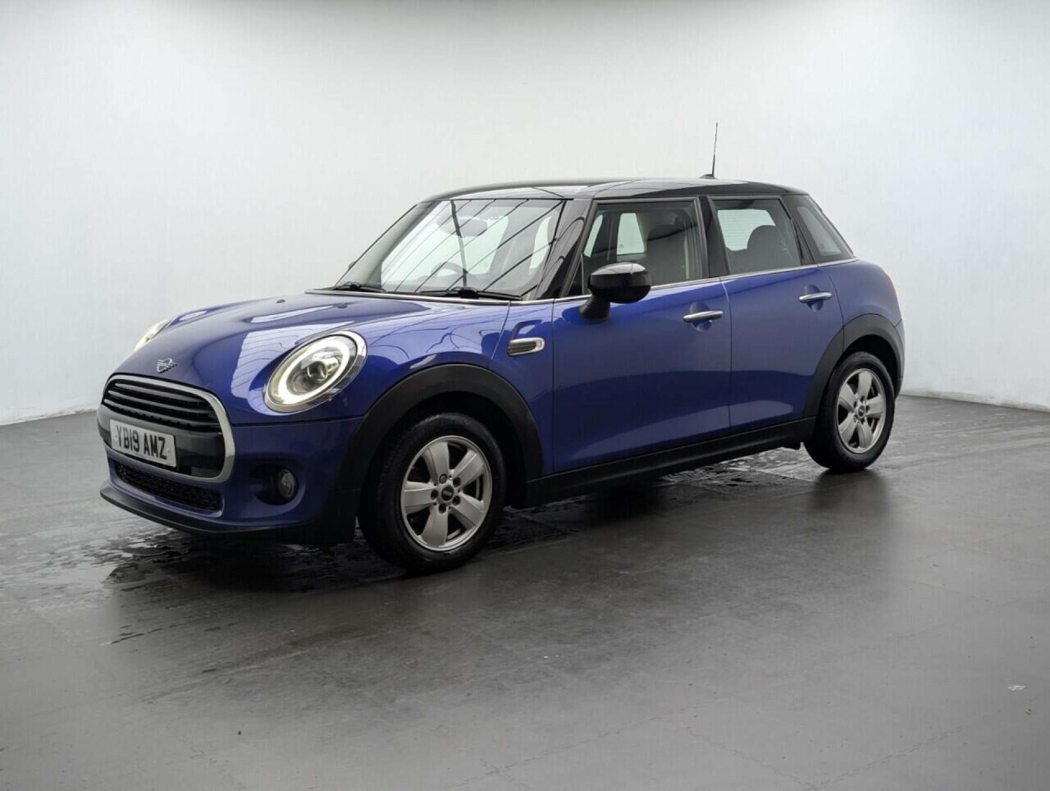 Used MINI Hatch 2019 for sale - 77714395: Photo 4