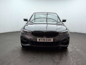 Used BMW 3 Series 2019 for sale - 79662582: Photo