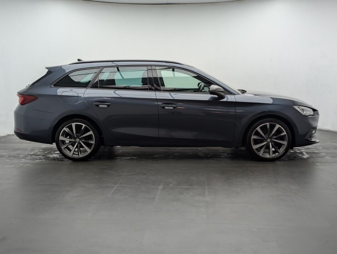 Used SEAT Leon 2021 for sale - 76886804: Photo 9