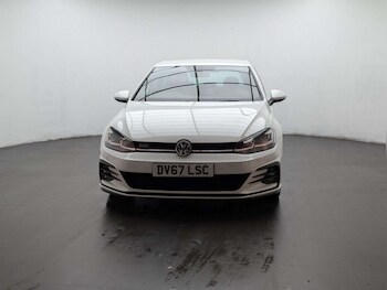 Used Volkswagen Golf 2017 for sale - 77713263: Photo