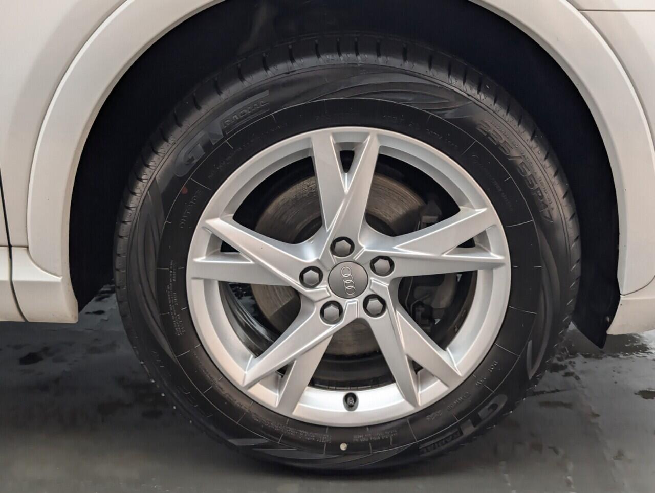 Used Audi Q3 2017 for sale - 76425699: Photo 10