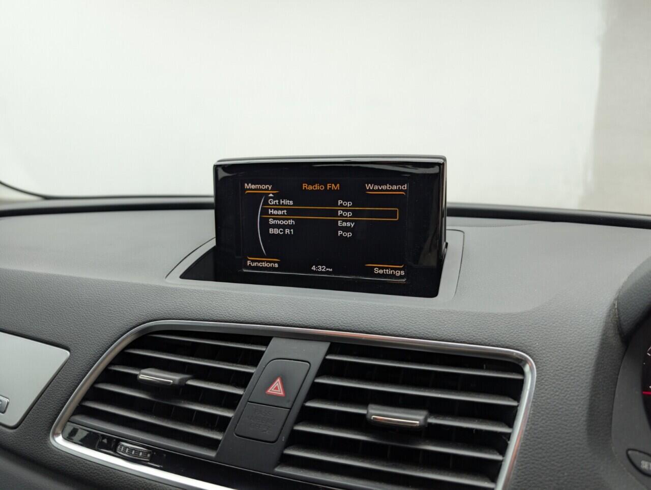 Used Audi Q3 2017 for sale - 76425699: Photo 13