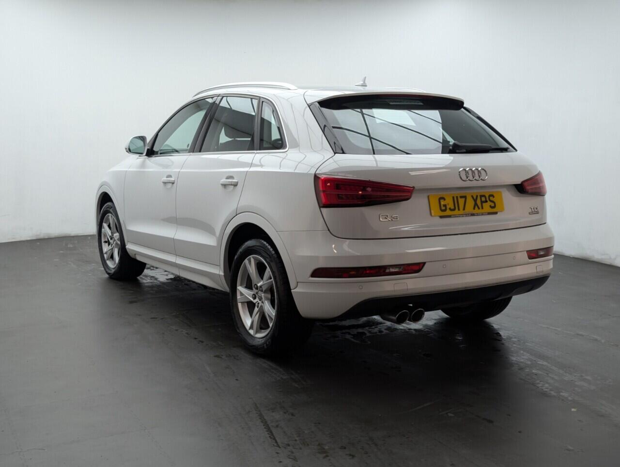 Used Audi Q3 2017 for sale - 76425699: Photo 6