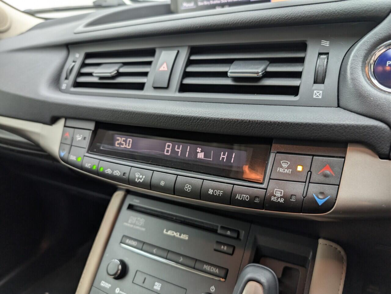 Used Lexus CT 2019 for sale - 76549870: Photo 15