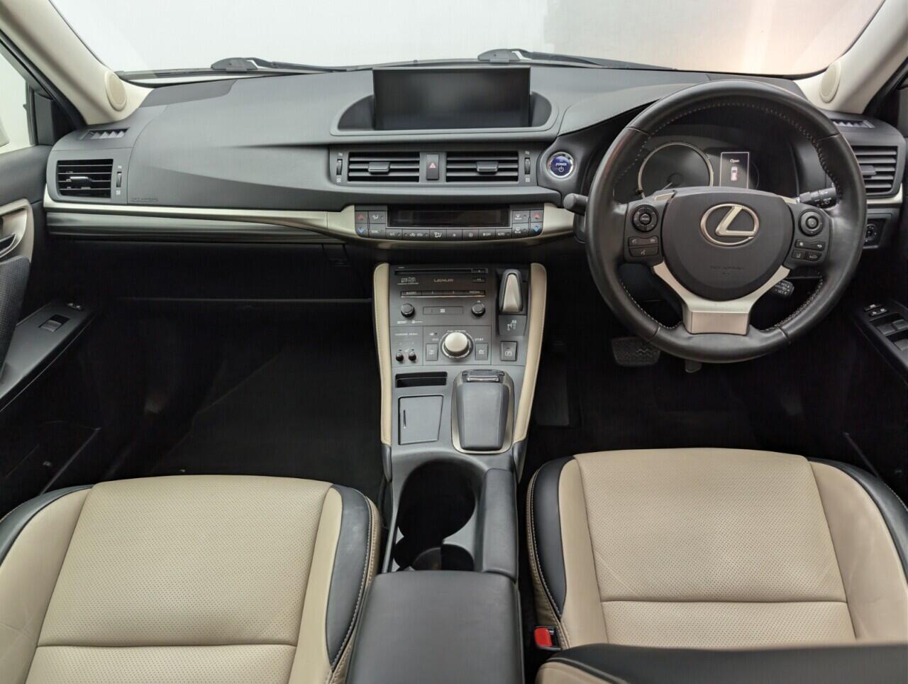 Used Lexus CT 2019 for sale - 76549870: Photo 25
