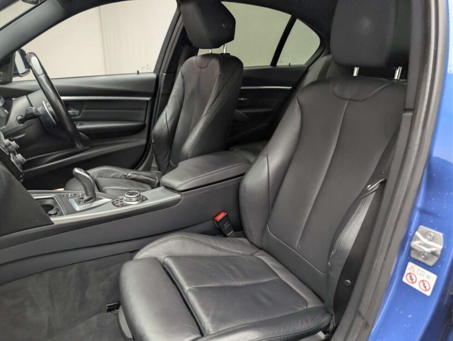 Used BMW 3 Series 2018 for sale - 77713397: Photo 24