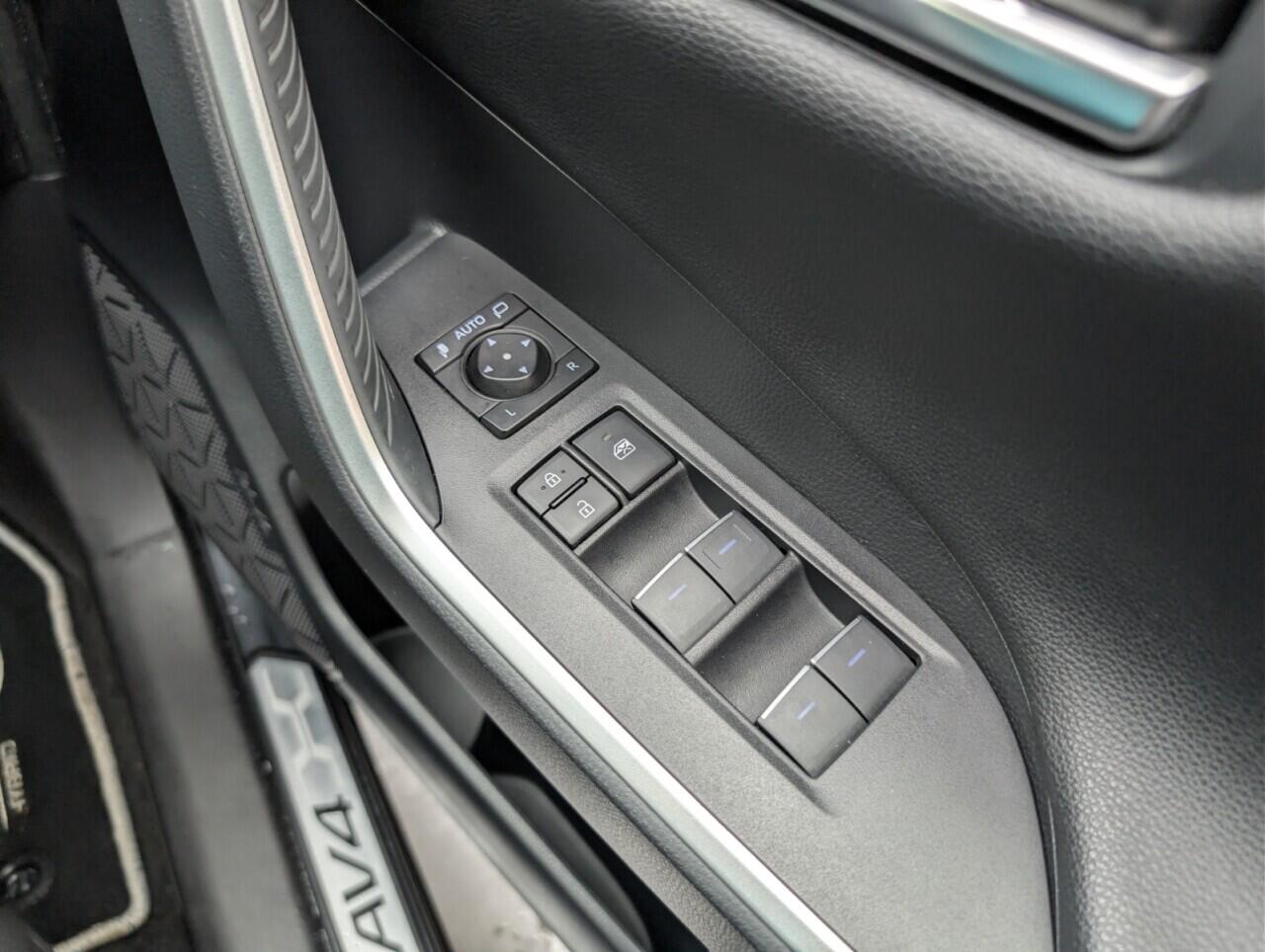 Used Toyota RAV4 2022 for sale - 77396050: Photo 22