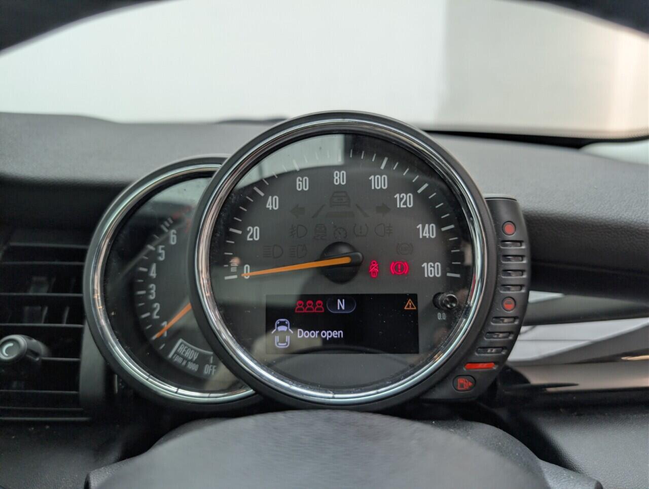 Used MINI Hatch 2015 for sale - 76584887: Photo 17