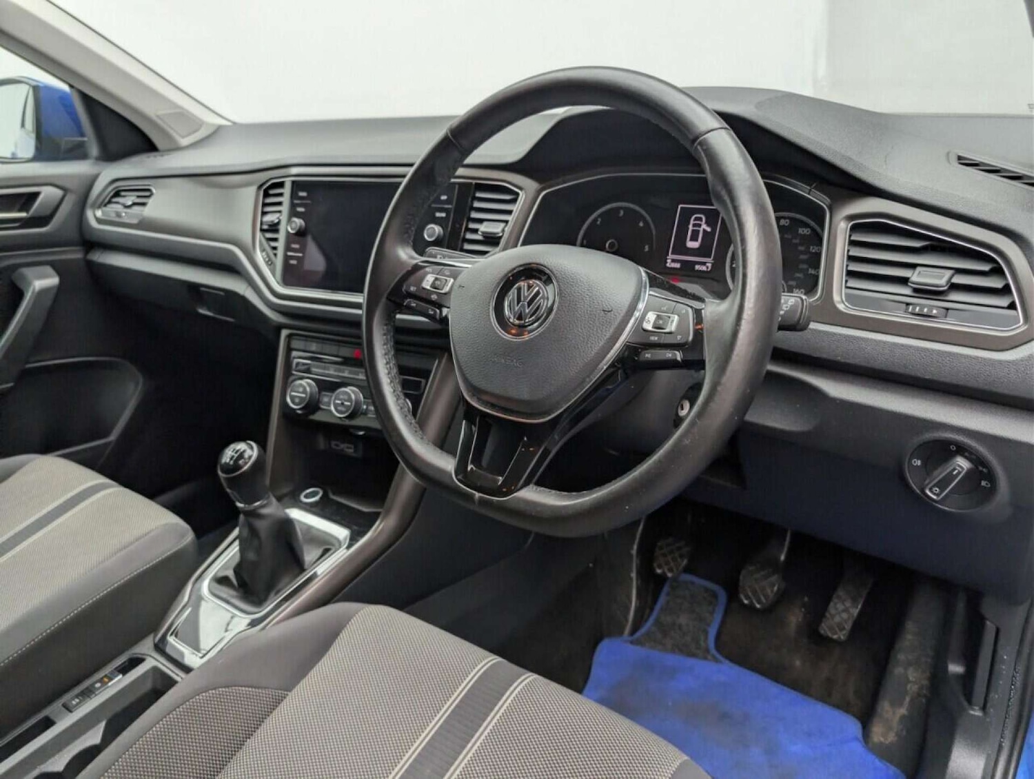 Used Volkswagen T-Roc 2019 for sale - 77714238: Photo 11