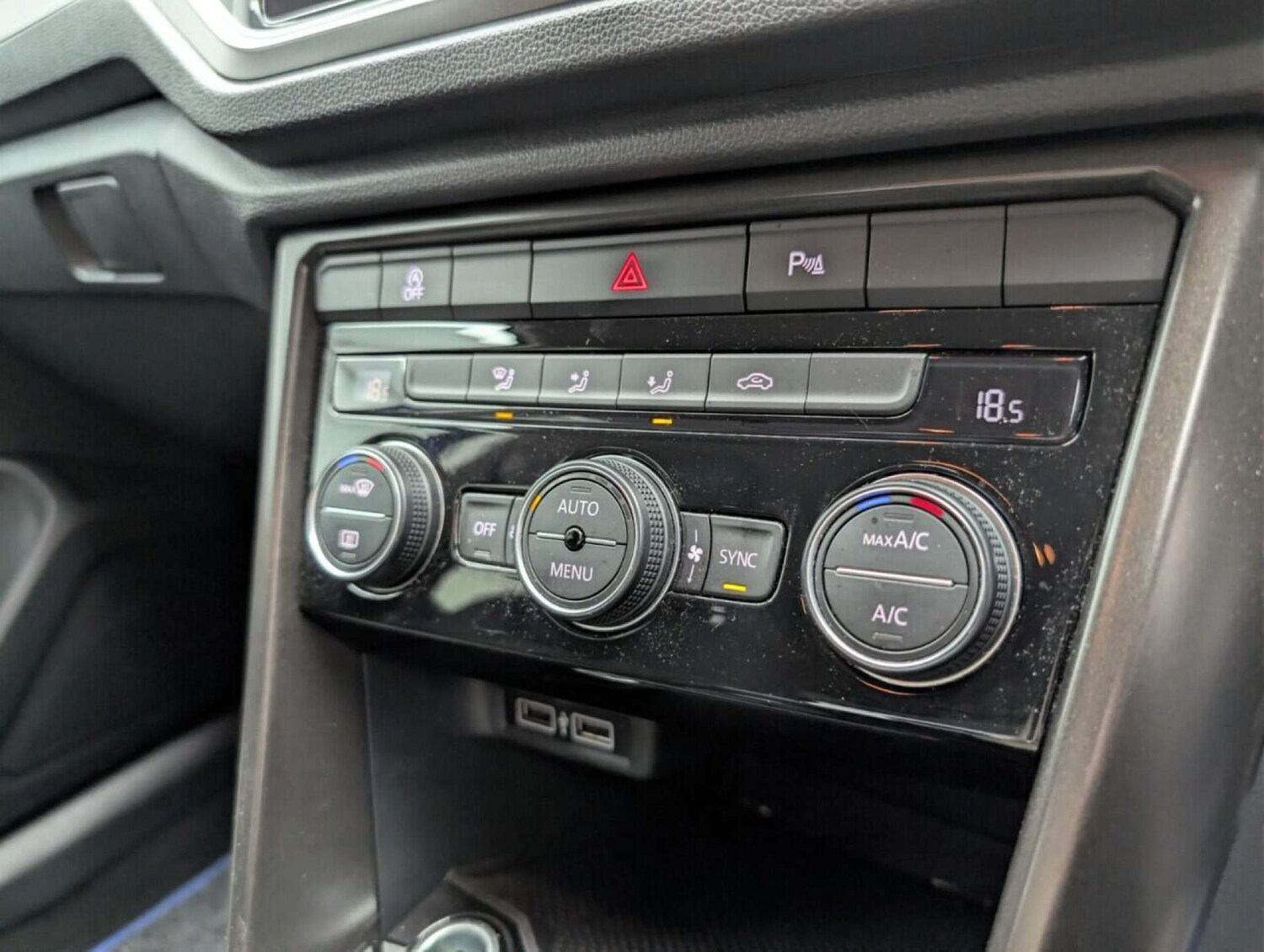 Used Volkswagen T-Roc 2019 for sale - 77714238: Photo 15