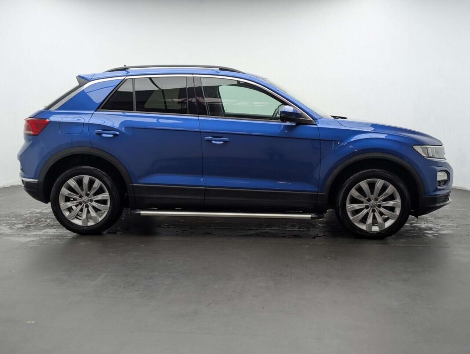 Used Volkswagen T-Roc 2019 for sale - 77714238: Photo 9