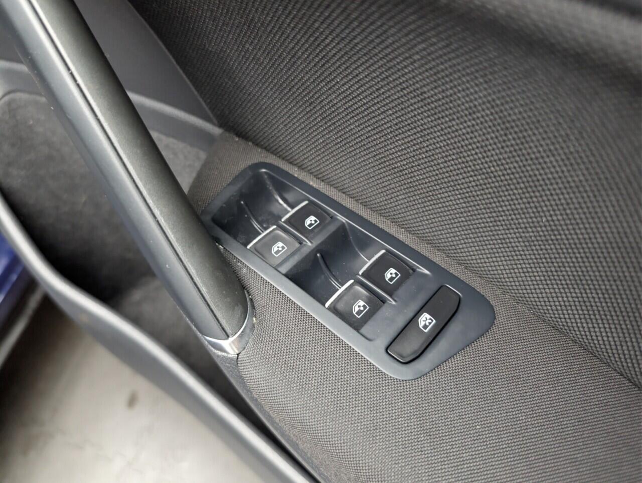 Used Volkswagen Golf for sale - 77625627: Photo 21