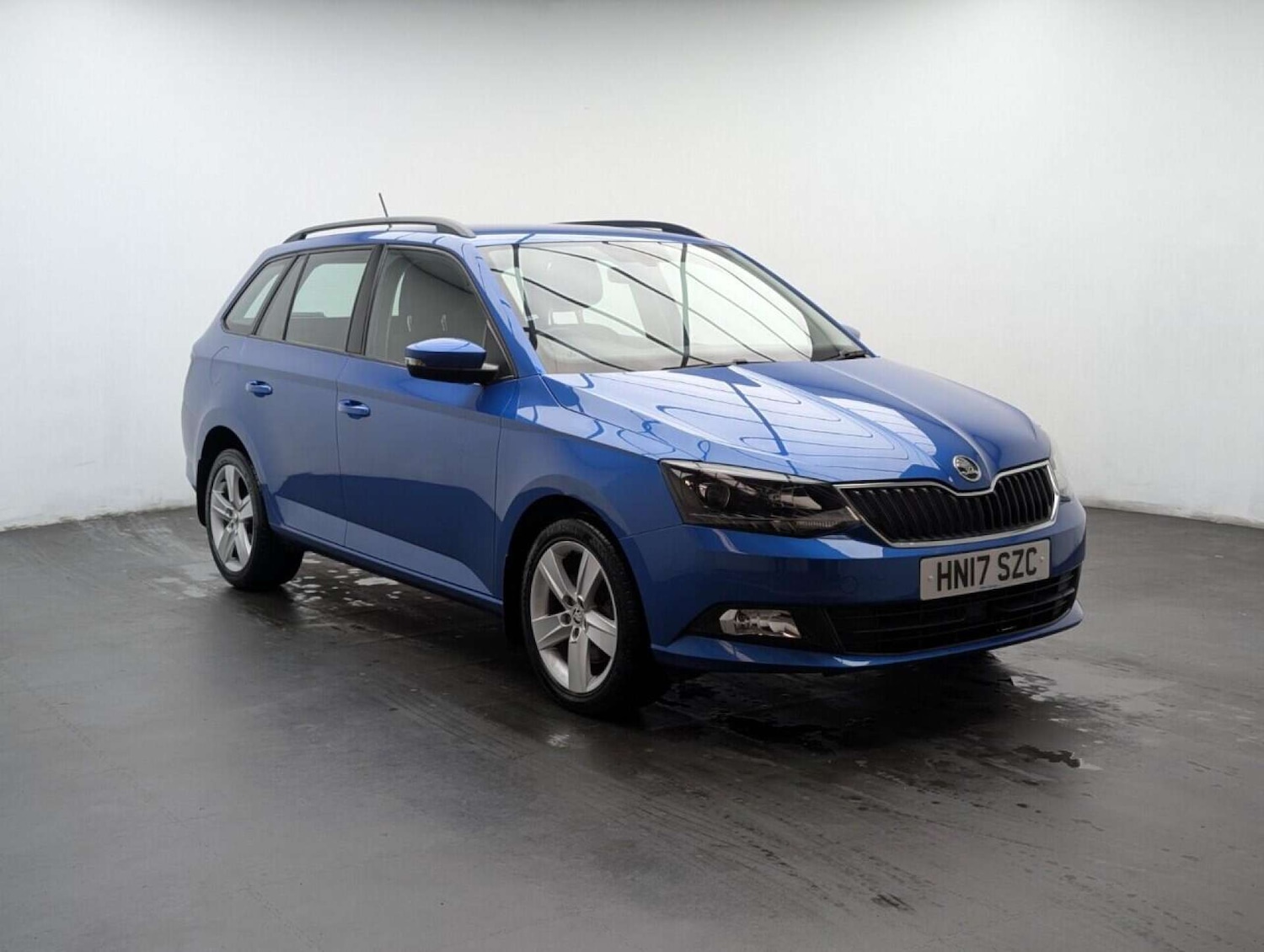 Used Skoda Fabia 2017 for sale - 77713119: Photo 2