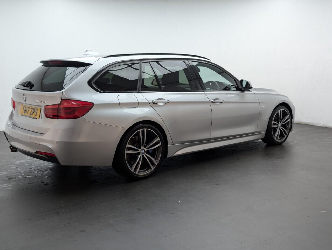 Used BMW 3 Series 2017 for sale - 76423101: Photo 8