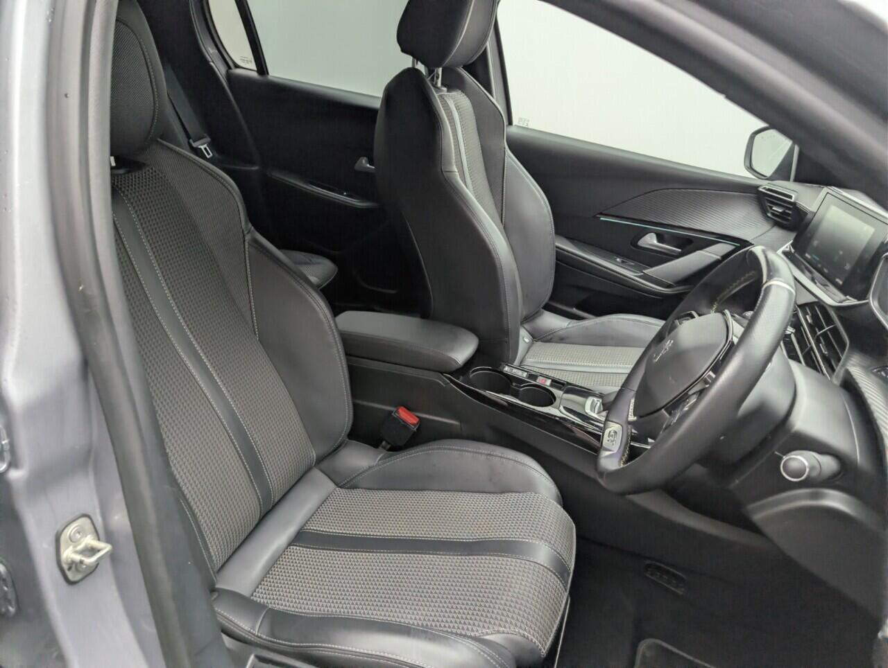 Used Peugeot 208 2020 for sale - 77387250: Photo 12