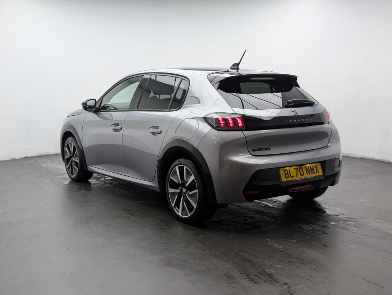 Used Peugeot 208 2020 for sale - 77387250: Photo 6