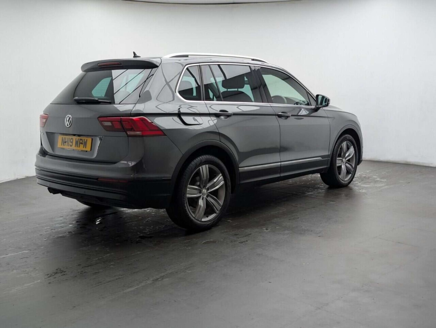 Used Volkswagen Tiguan 2019 for sale - 77714571: Photo 8